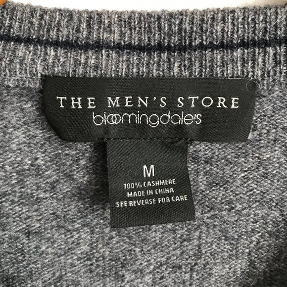 THE MENS STORE CASHMERE SWEATER GRAY V NECK LONG SLEEVE PULLOVER MEDIUM - Picture 3 of 9